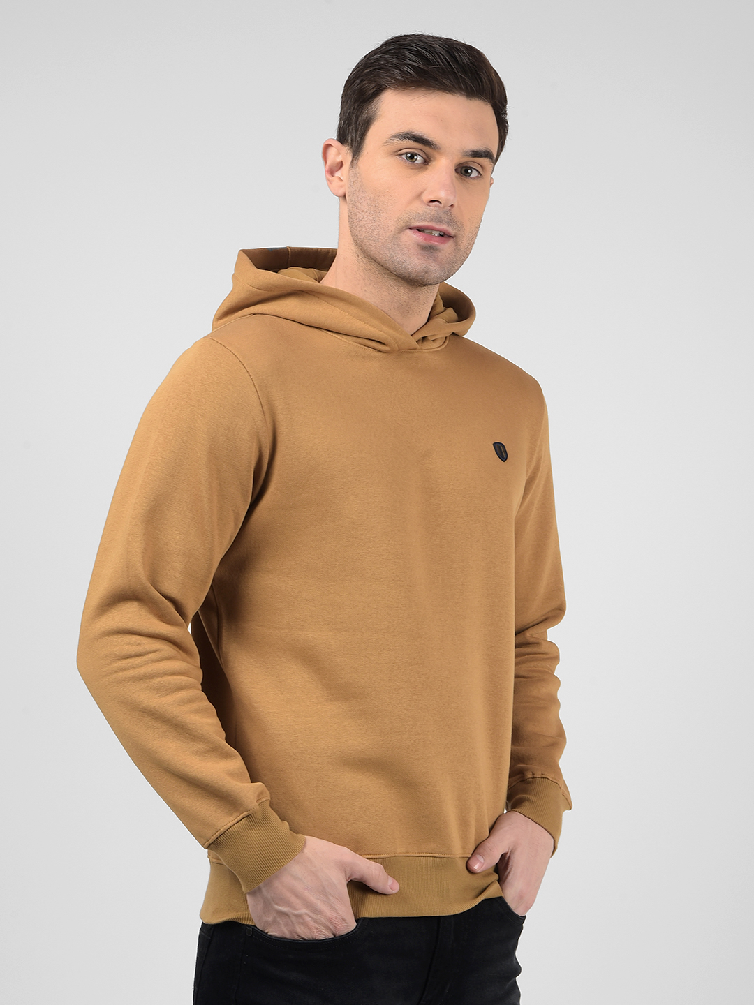 Numero Uno Men Solid Brown Sweat Shirt